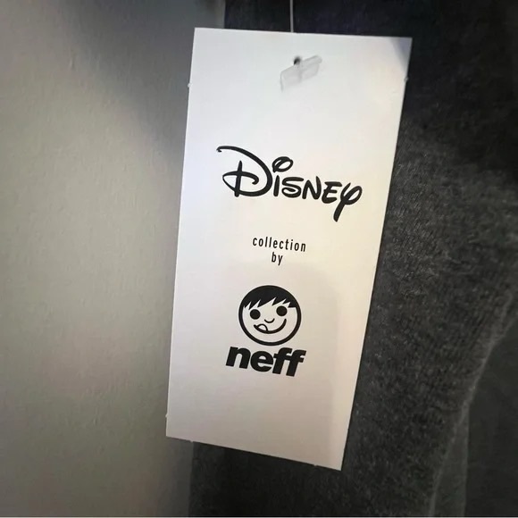Disney Collection by Neff XXL Shirt - Picture 4 of 5